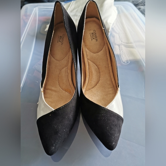 Avon Cushion walk Black + White Heels Size 6/6.5 - Picture 1 of 4